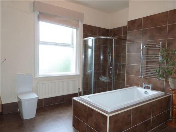 Ensuite