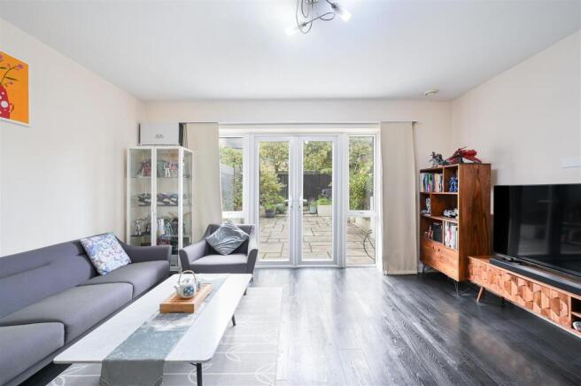 REDWOOD DRIVE,  (3).jpg