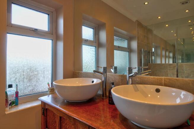 Bathroom (2)