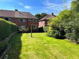 82, Palace Road, Ashton-under-lyne OL6 8HL