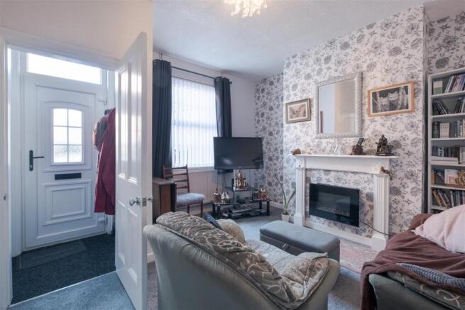 6 Gatacre Street (11 of 12).jpg