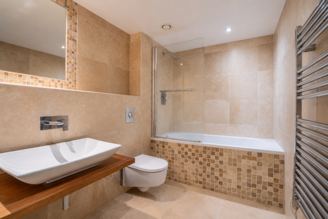 2 bed Apartment for sale Image 8