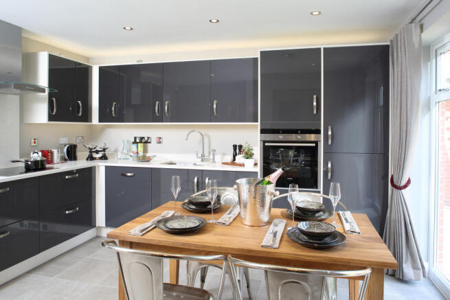 Oxbridge_kitchendining