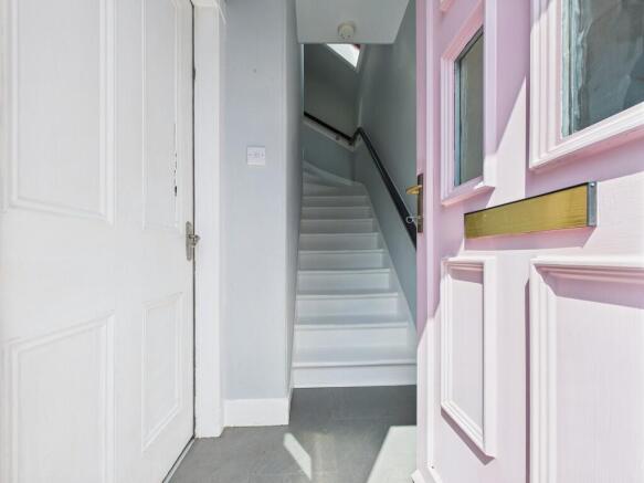 CAM05526G0-PR0005...