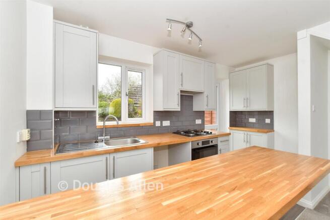 Lounge/Diner /Kitchen