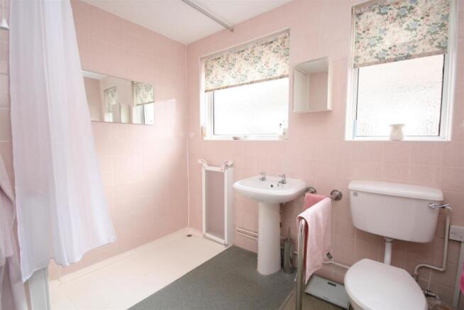 Shower Room/wc