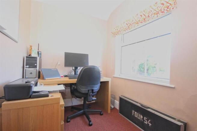 3 Inglemire Lane Cottingham (25)_lzn.jpg