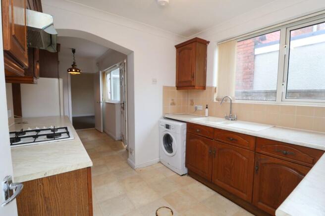 3 bed Semi-Detached for sale Image 7