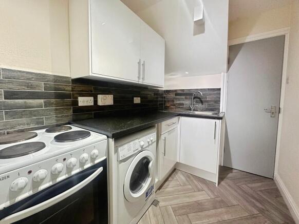 3973ed43--4758-AD...