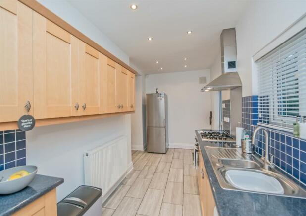 Fitted Kitchen: