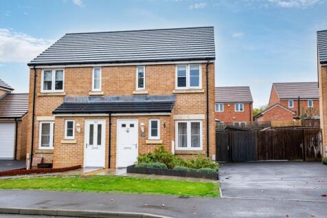 Halter Way, Andover, SP11
