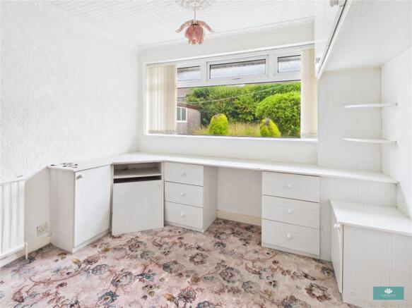 2 bed Bungalow for sale Image 4