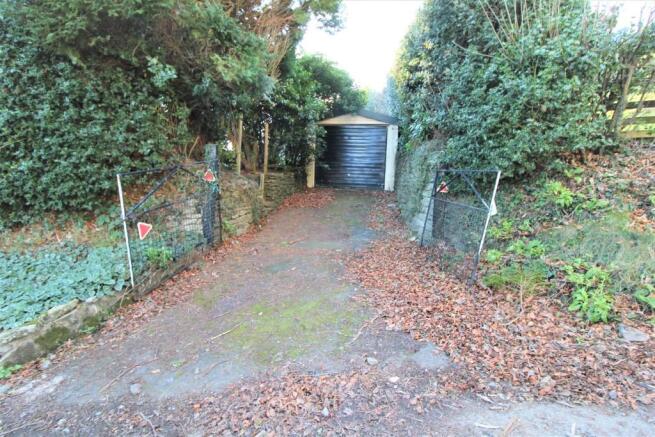 Driveway & garage