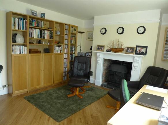 Photo 12