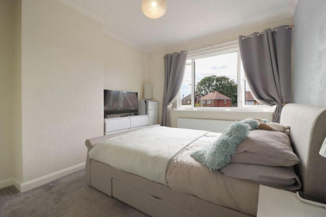 3 bed Semi-Detached for sale Image 7