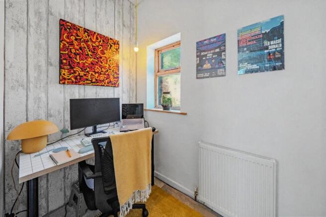 2 bed Terraced for sale Image 10