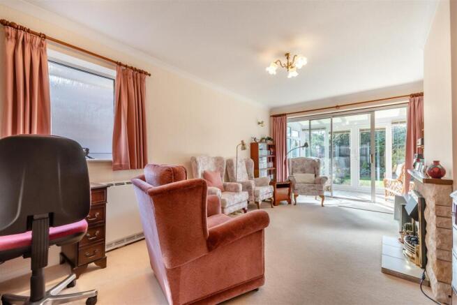 Newton Close, Huntley photo 4