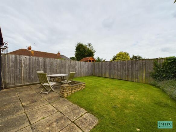 1 bed House Share to rent Image 11