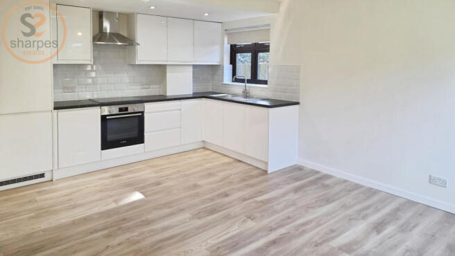 b7cfaffd-e9461f1d-ed4c-4d82-baa8-59fe9bfe858b