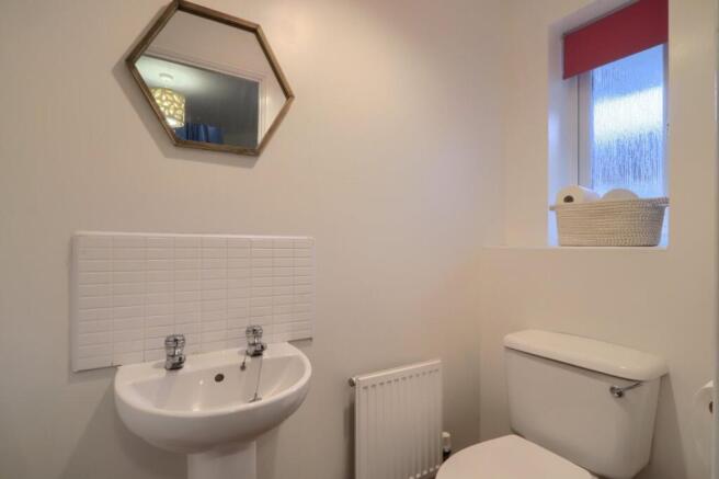 Cinnabar Road, Stockton-On-Tees, TS19 photo 4