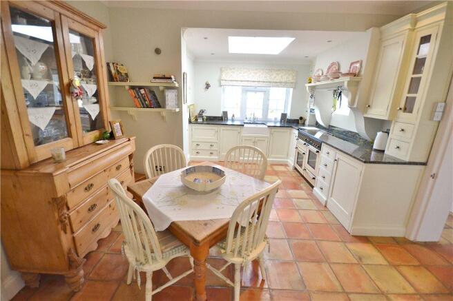 Breakfast Kitchen 2