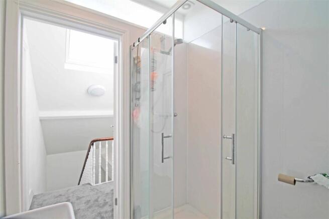 COMMUNAL SHOWER