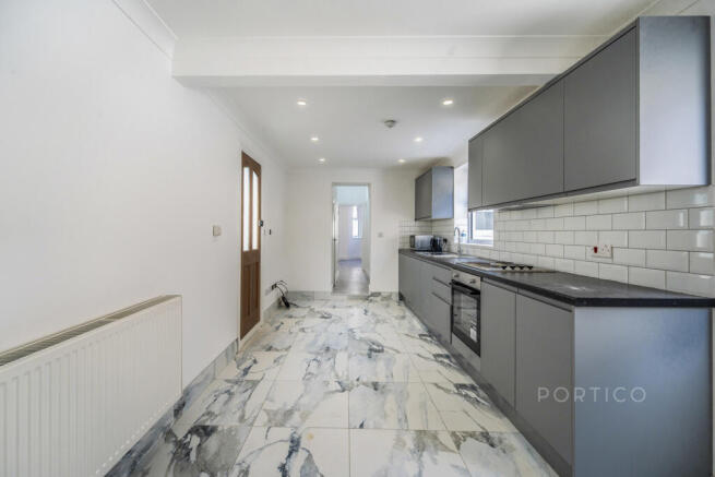 Kitchen/Living Area