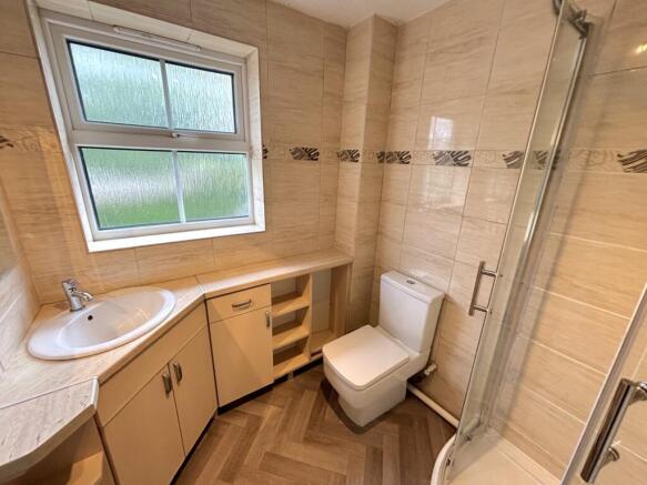 2 bed Terraced for sale Image 8