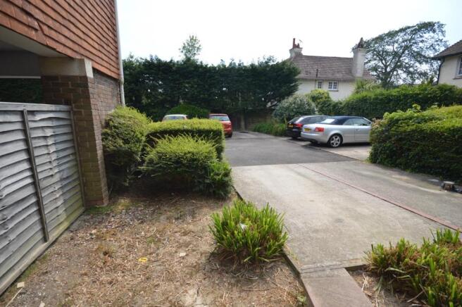 Garden and Parking o