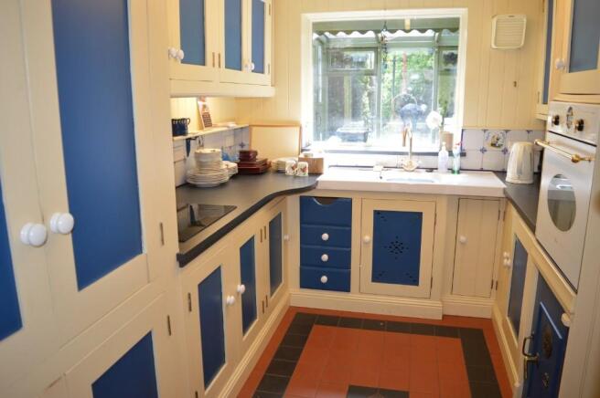 Photo 11