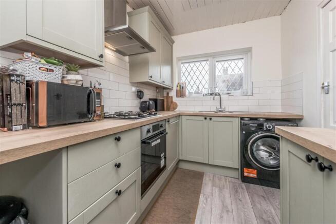 Fitted Kitchen: