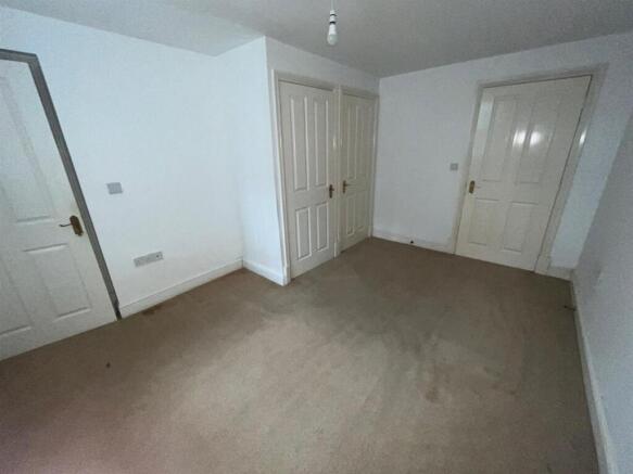 1 bed Apartment for sale Image 9