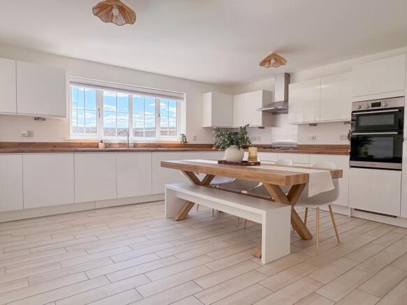 Kitchen/Diner/Family Room
