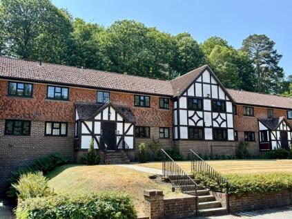 Portesbery Hill Drive, Camberley