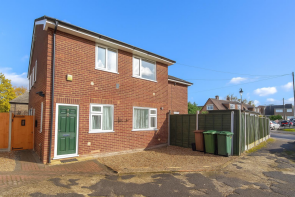 19, Bedfont Road, Staines-upon-thames TW19 7LR