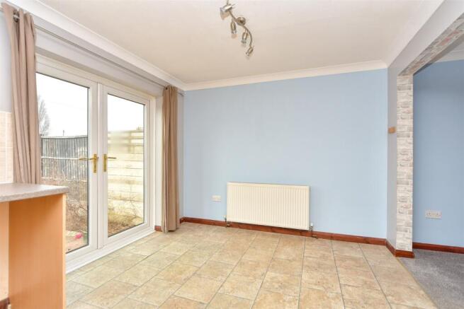 Kitchen/Dining Area
