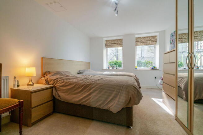 1 bed Apartment for sale Image 11