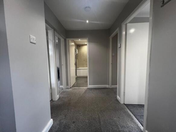 2 bed End of Terrace to rent Image 7