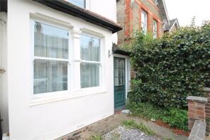 19a, Strafford Road, Barnet EN5 4LR