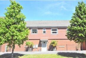 5, Sparrowhawk Way, Bracknell RG12 8AZ
