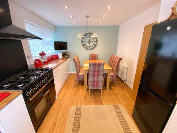KITCHEN/DINER
