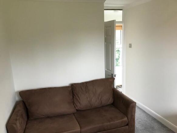 2nd bedroom 2