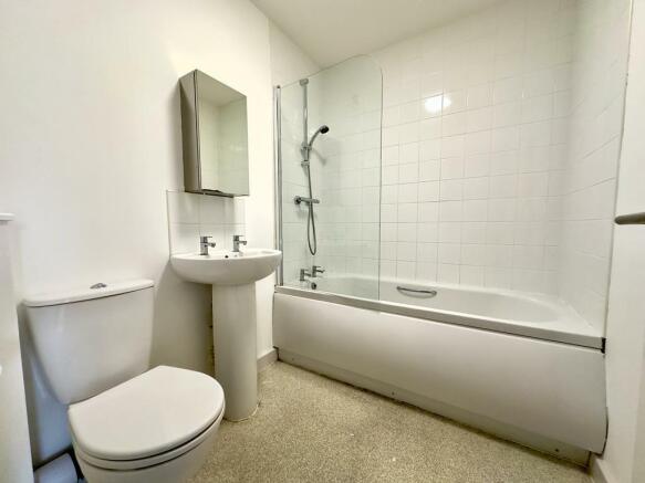 2 bed House for sale Image 10