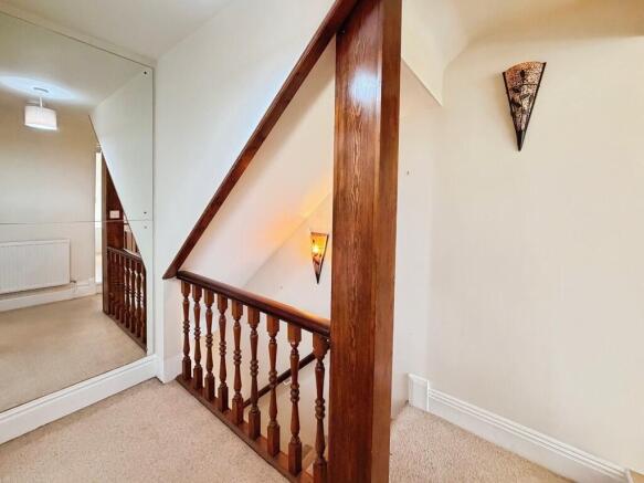 2 bed Ground Maisonette for sale Image 6