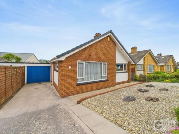 2-bed detached on Lyn Grove, Kingskerswell, TQ12, £250,000