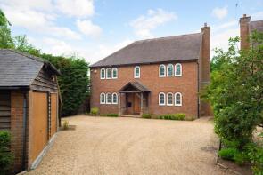 New Dering Lodge, Station Road, Ashford TN27 0RP