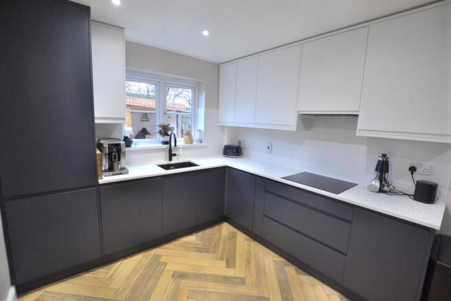 REFITTED KITCHEN