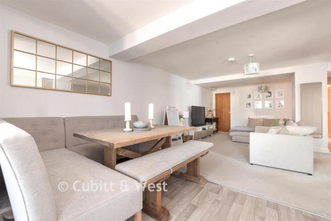 Kitchen Lounge/Diner