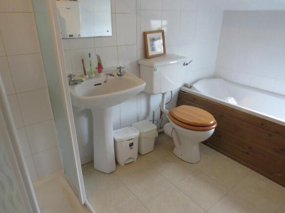 Photo 9