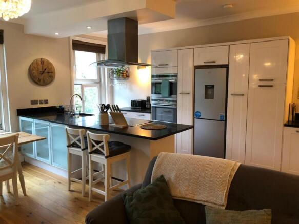 WhatsApp Image 2025-11-25 at 10.45.52.jpeg